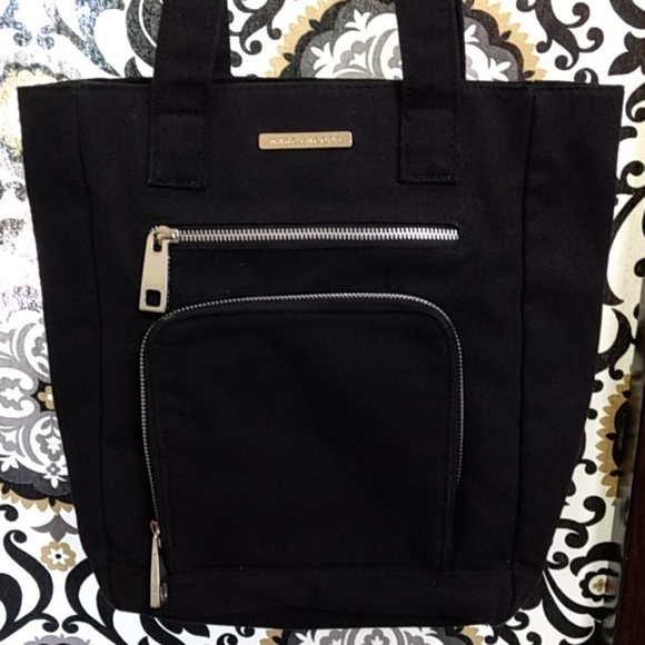 Marc Jacobs Handbags - 💥 DONATED 💥